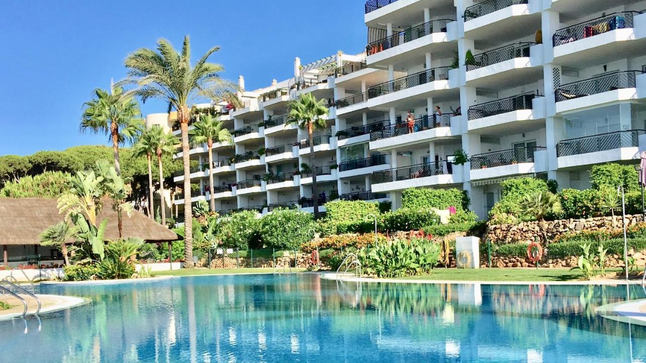 Mi Capricho B17 Beachfront Apartment Sitio de Calahonda Exterior photo