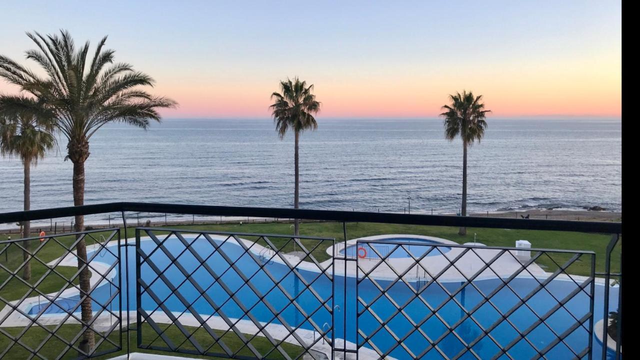 Mi Capricho B17 Beachfront Apartment Sitio de Calahonda Exterior photo